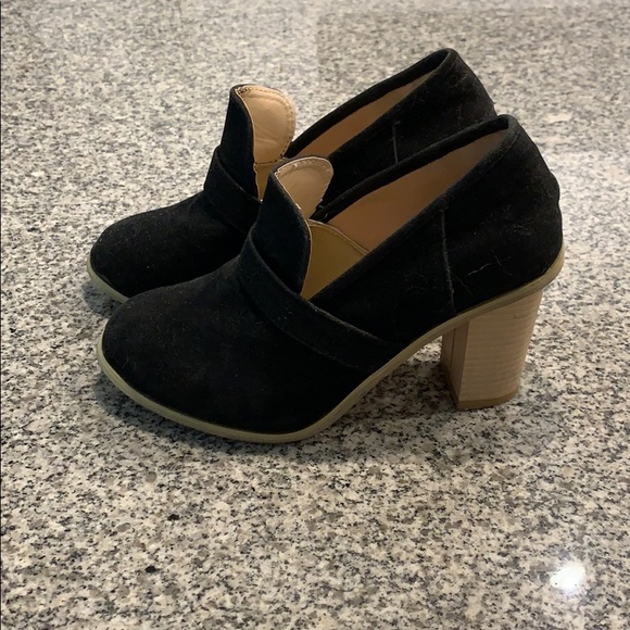 Black suede stacked heel - Picture 3 of 6